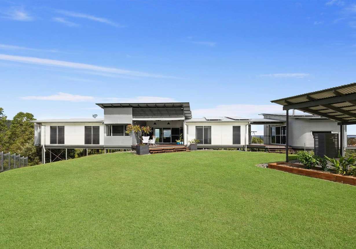Architect-designed home by Tremul Constructions Torquay